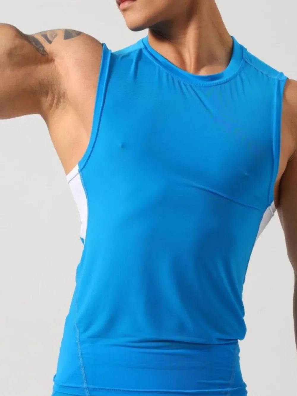 Men’s round neck athletic tank top – front view
